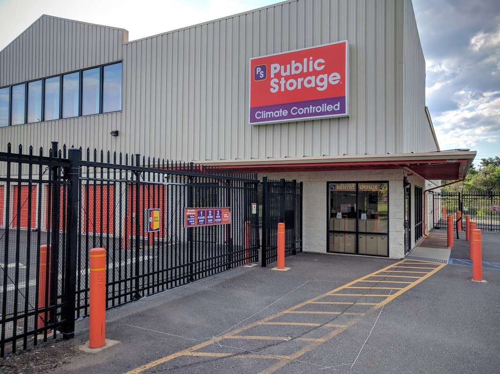 Public Storage | 1419 US Hwy 130 N, Burlington, NJ 08016, USA | Phone: (609) 526-3232