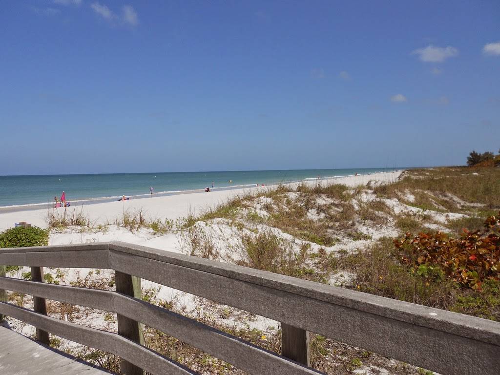 Beach Welcome Center | 105 5th Ave N, Indian Rocks Beach, FL 33785, USA | Phone: (727) 595-4575