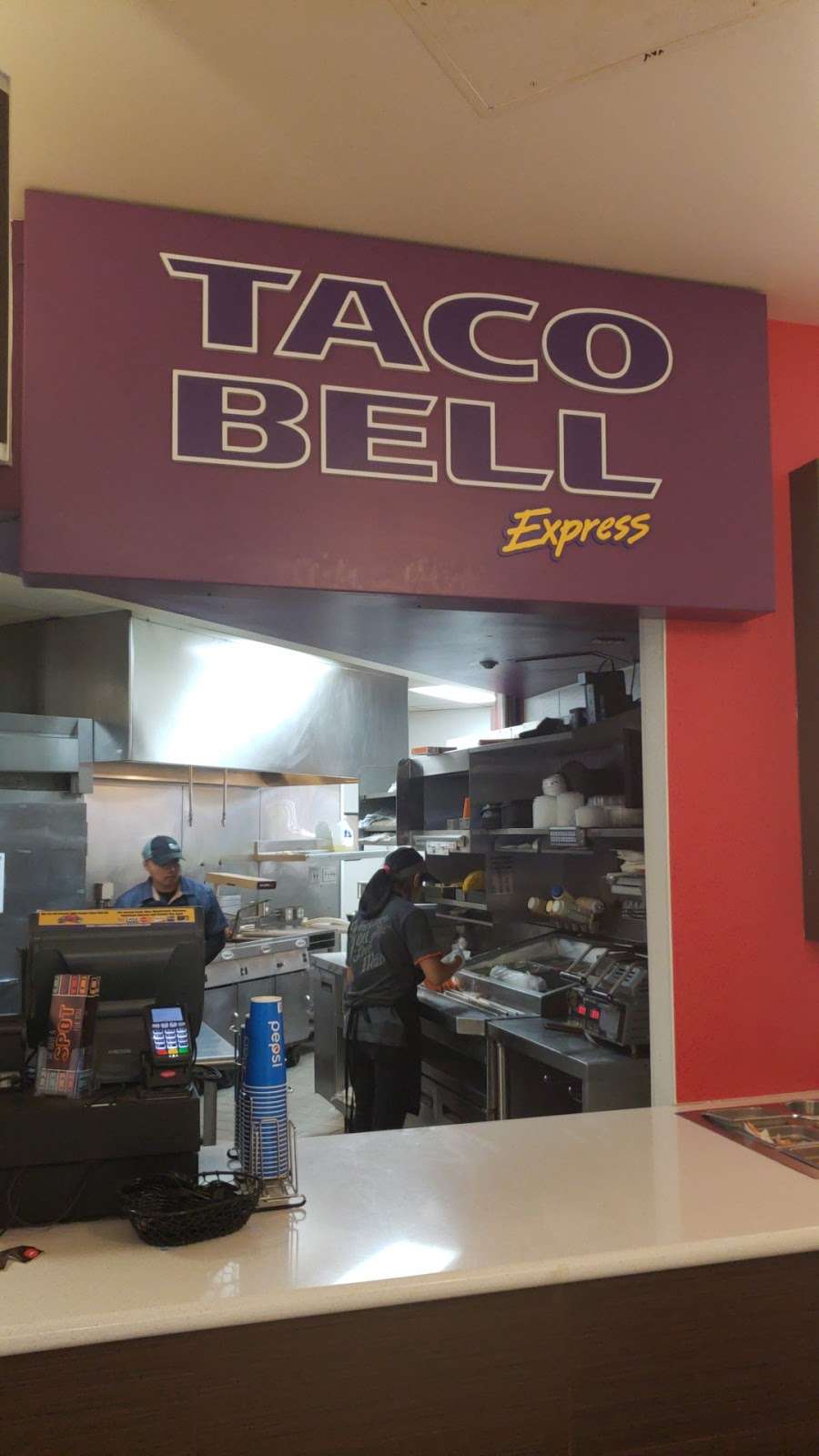 Taco Bell Express | San Bernardino, CA 92407, USA