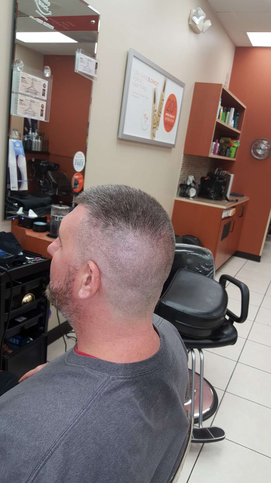 Hair Cuttery | 605 Courtland Blvd, Deltona, FL 32738, USA | Phone: (407) 302-2202