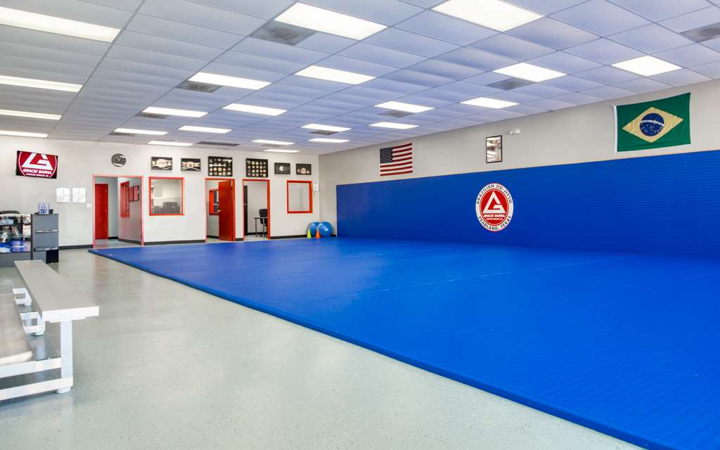 Gracie Barra Pearland Brazilian Jiu-Jitsu | 3229 E Broadway St, Pearland, TX 77581, USA | Phone: (832) 406-7298