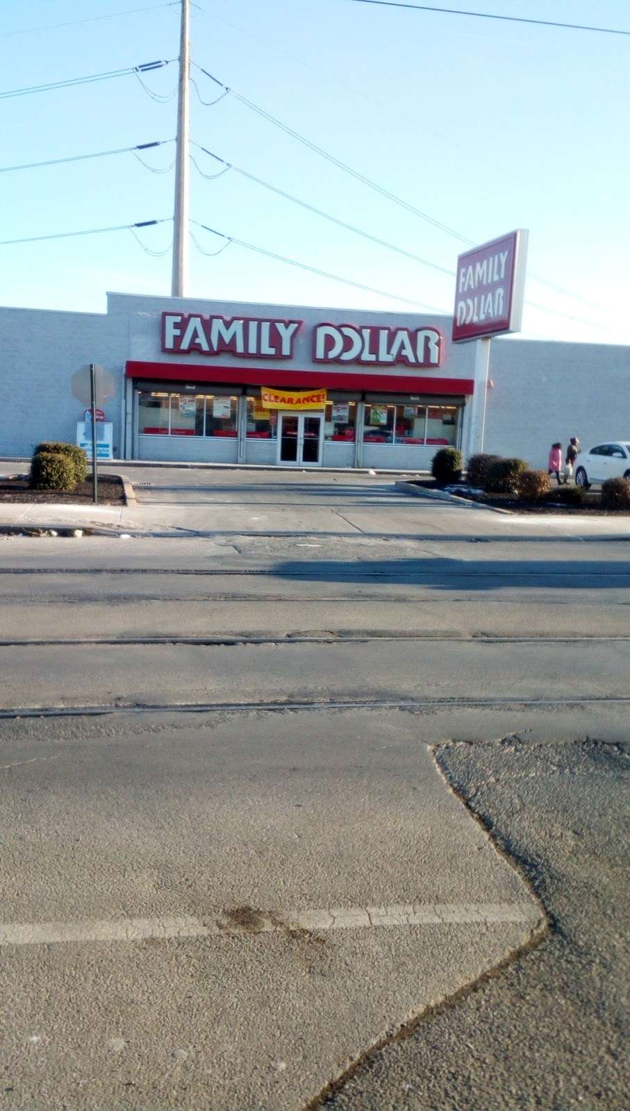 Family Dollar | 5814 Woodland Ave, Philadelphia, PA 19143 | Phone: (215) 729-4219