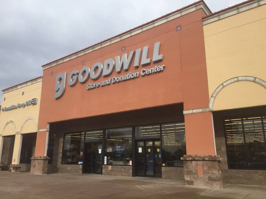 Goodwill | 4940 E Ray Rd #50, Phoenix, AZ 85044, USA | Phone: (602) 216-3908