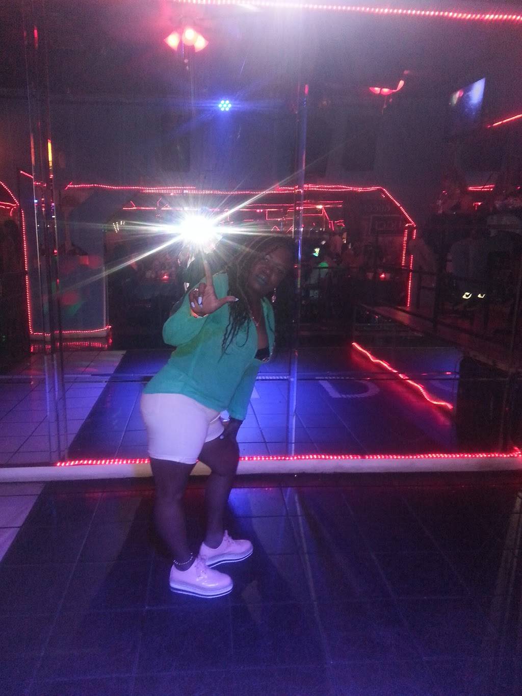 C C Blues Club | 1427 Thomas St, Memphis, TN 38107, USA | Phone: (901) 526-5566