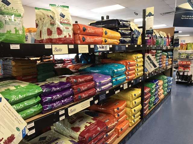 Pet Supplies Plus | 1310 Blue Valley Dr, Pen Argyl, PA 18072, USA | Phone: (610) 863-0465