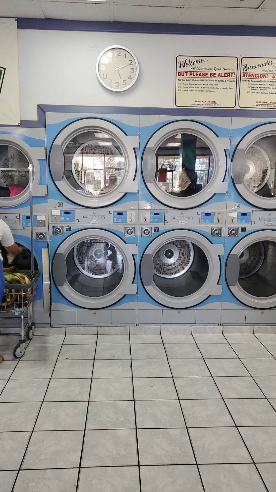 Citrus Coin Laundry | 8515 Citrus Ave, Fontana, CA 92335, USA | Phone: (909) 357-8374