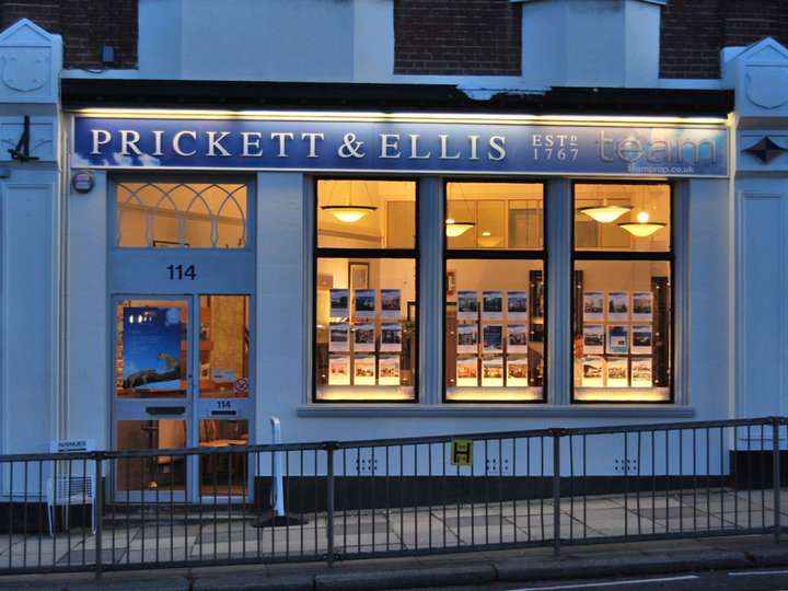 Prickett & Ellis Estate Agents - Muswell Hill | 31 Fortis Green Rd, Muswell Hill, London N10 3HP, UK | Phone: 020 8883 9797