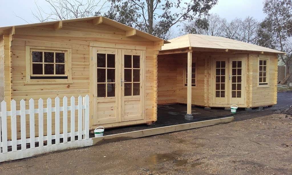 Hutton Log Cabins | Hunters Chase Garden Centre, Hunters Chase, Brentwood CM13 1SN, UK | Phone: 01277 630787