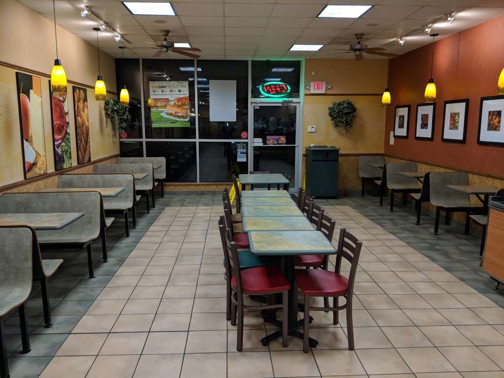 Subway Restaurants | 5479 Pottsville Pike, Leesport, PA 19533, USA | Phone: (610) 926-7743