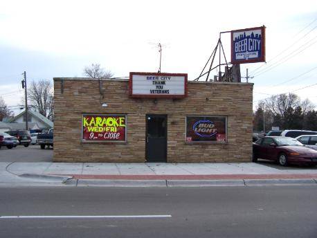 Beer City | 4147 L St, Omaha, NE 68107, USA | Phone: (402) 733-4782