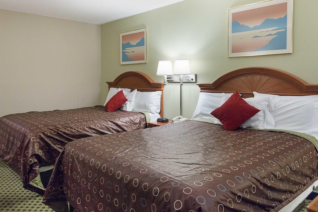 Rodeway Inn | 240 US-6, Milford, PA 18337, USA | Phone: (570) 296-9444