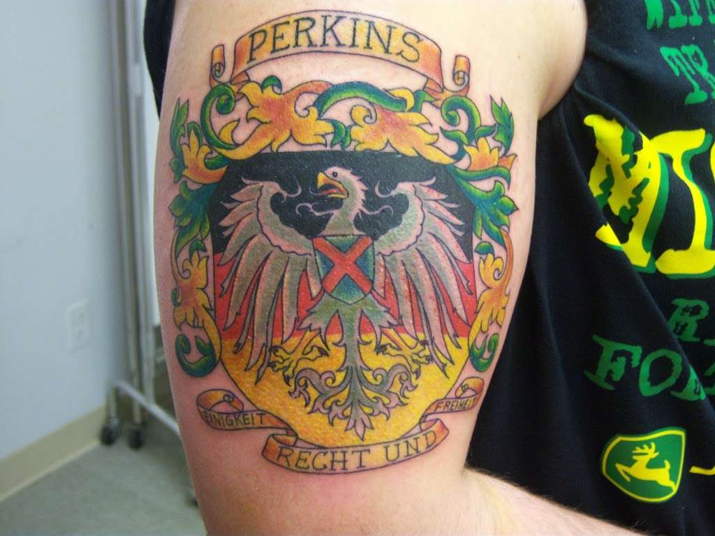 Explosive Ink Tattoo | 9911 Main St A, Hebron, IL 60034, USA | Phone: (815) 648-4313