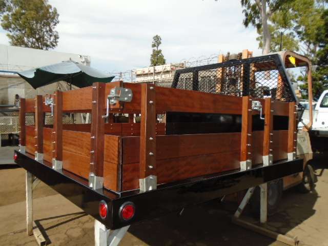 Kustom Truck Body | 17021 Industry Pl, La Mirada, CA 90638 | Phone: (714) 521-1941