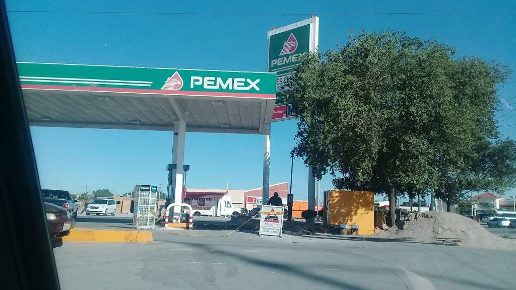 Gasolinera Pemex | Avenida De Las Torres # 3151-1, Hacienda de Las Torres, 32695 Cd Juárez, Chih., Mexico | Phone: 800 736 3900