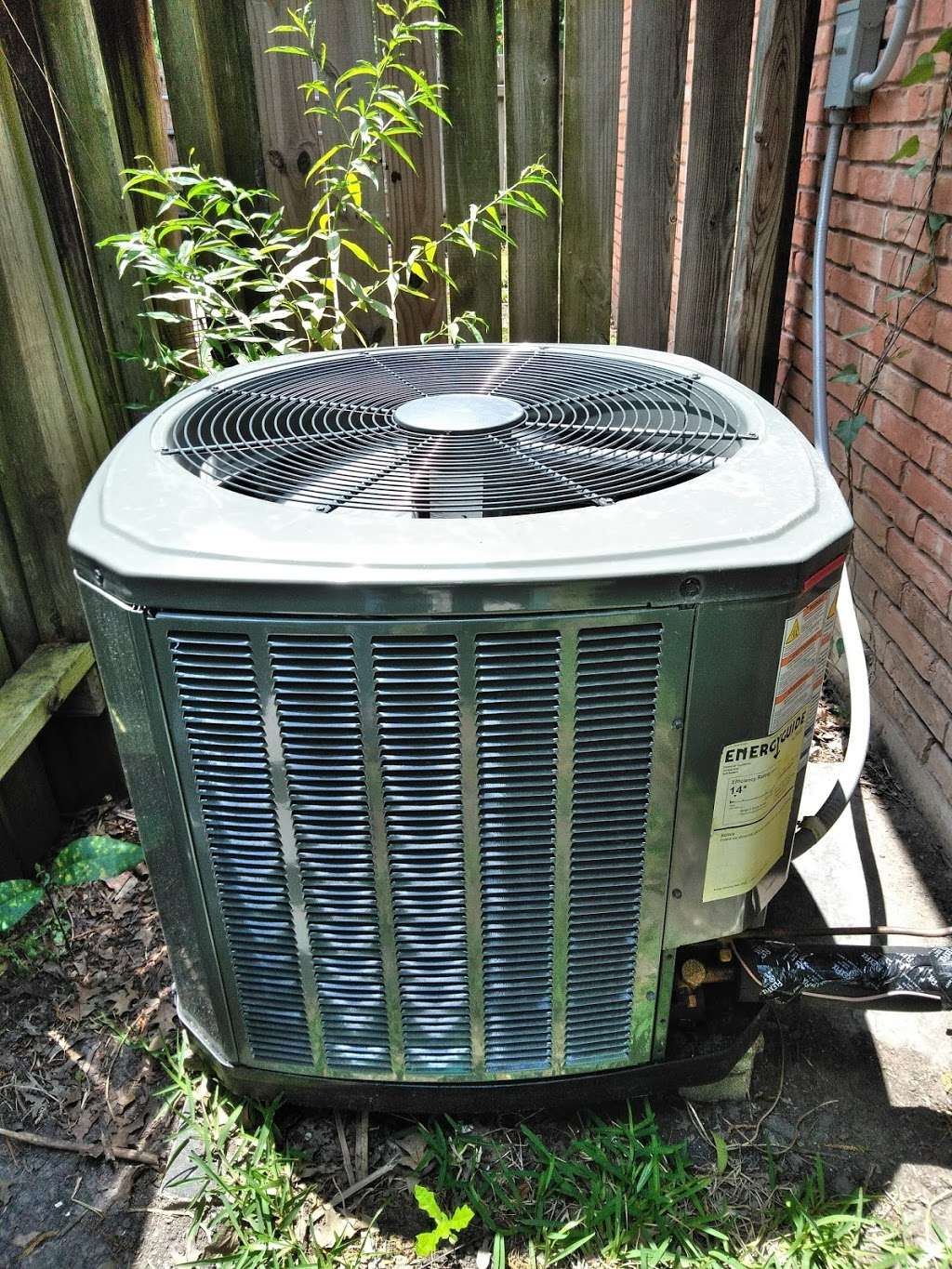 Free estimates / Houstons Future A/C & HEAT | 11950 Will Clayton Pkwy, Humble, TX 77346, USA | Phone: (832) 708-9959