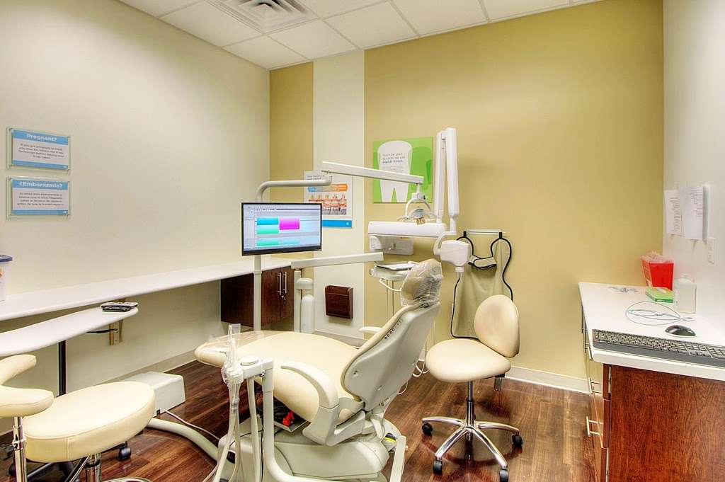 Wildwood Dentists | 4675 E, FL-44 #104, Wildwood, FL 34785, USA | Phone: (352) 418-3041