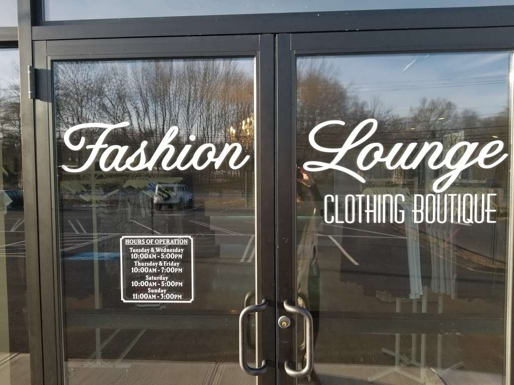 fashion lounge clothing boutique | 427 Winthrop St, Taunton, MA 02780 | Phone: (508) 822-2360