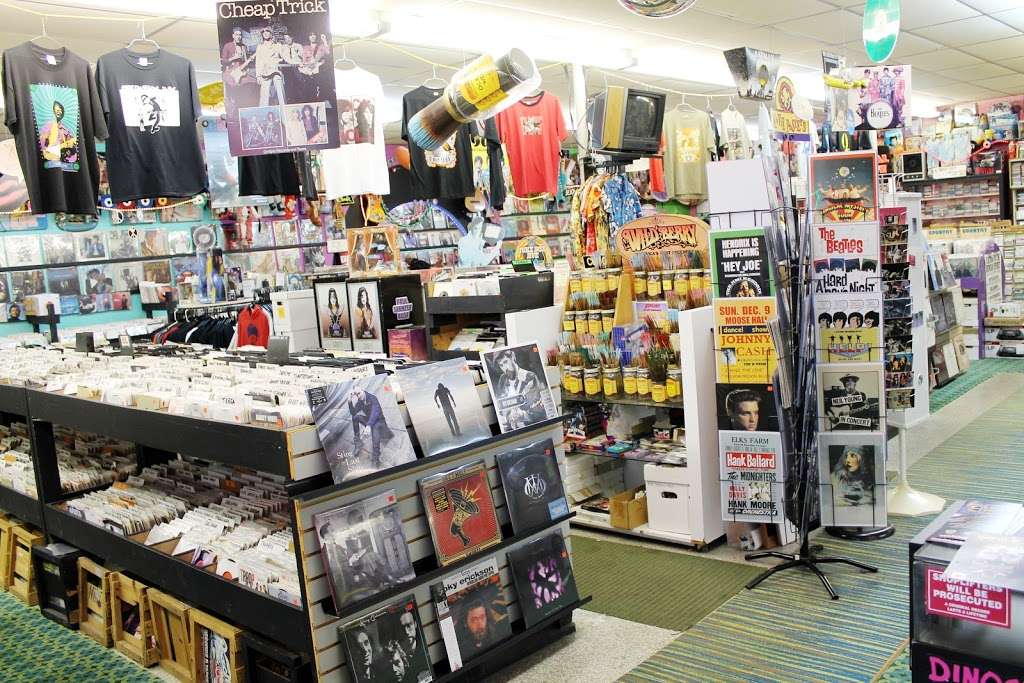 Rock & Roll Heaven | 1814 N Orange Ave, Orlando, FL 32804, USA | Phone: (407) 896-1952