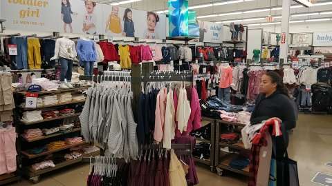 Old Navy | 1640 Douglas Rd, Oswego, IL 60543 | Phone: (630) 554-8853