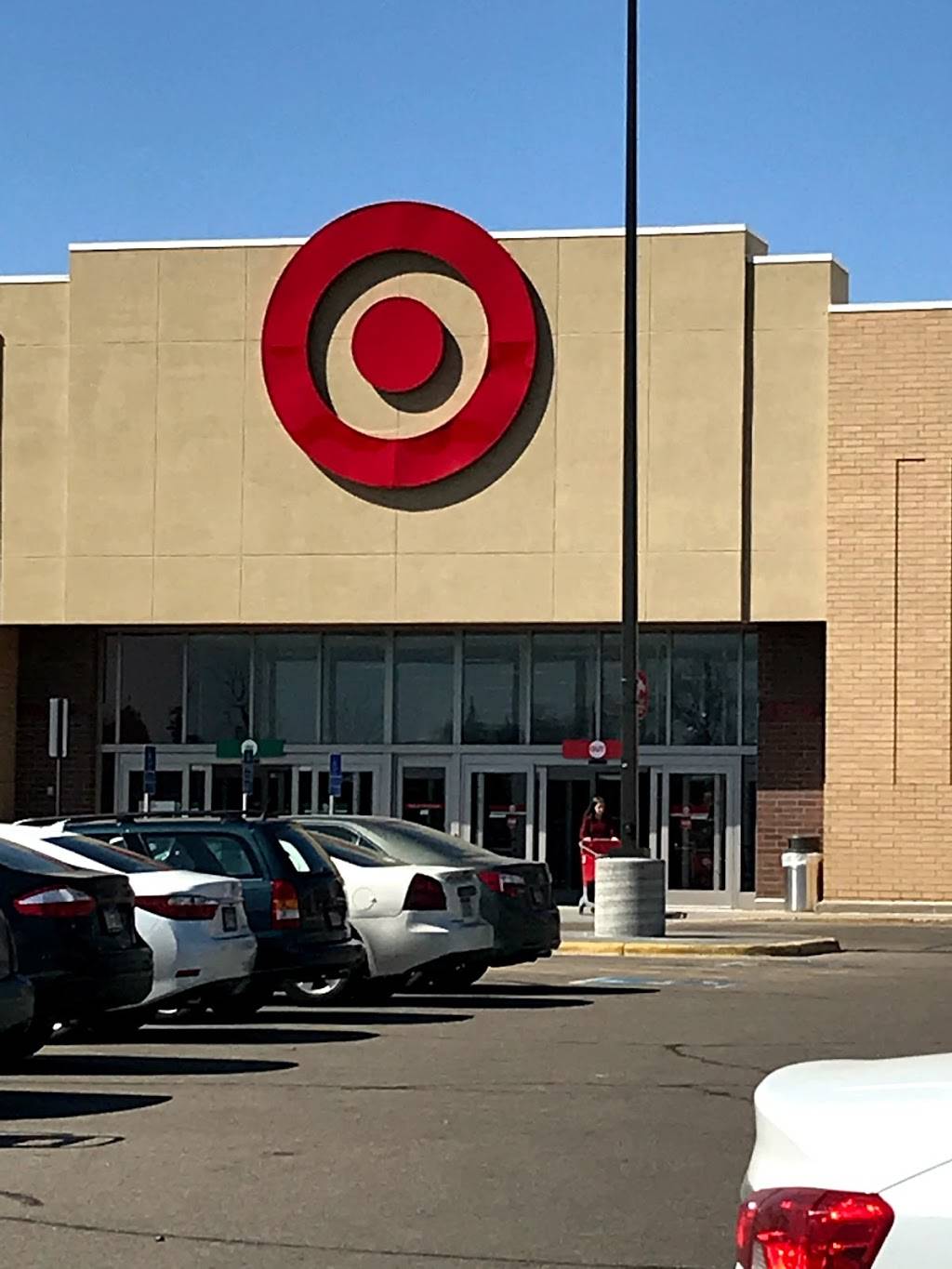 Target | 3601 MN-100, St Louis Park, MN 55416 | Phone: (952) 926-8855