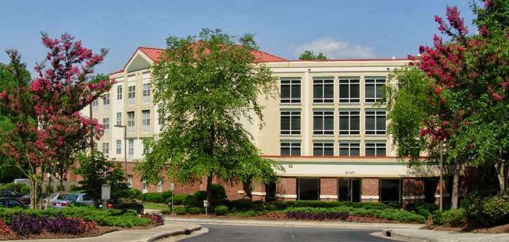 McAlpine Terrace-Glen Cove Apartments | 6130 Pineburr Rd, Charlotte, NC 28211, USA | Phone: (704) 336-8895