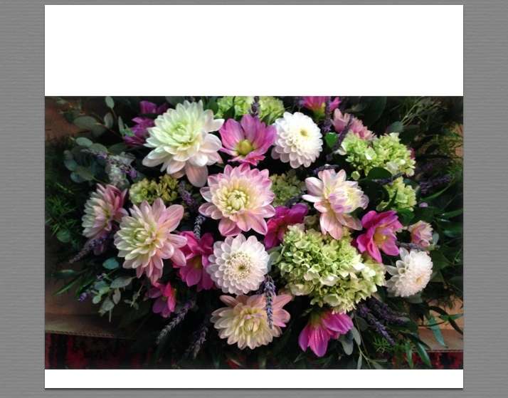 farmhouse flowers | 678 N Salem Rd, Ridgefield, CT 06877, USA | Phone: (203) 438-7116