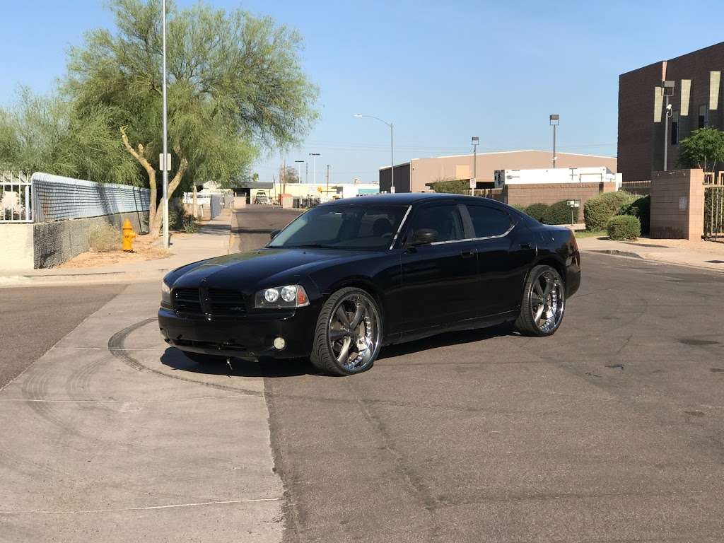 PRICED 2 SELL AUTO LLC | 201 N 22nd St, Phoenix, AZ 85034 | Phone: (480) 386-2157