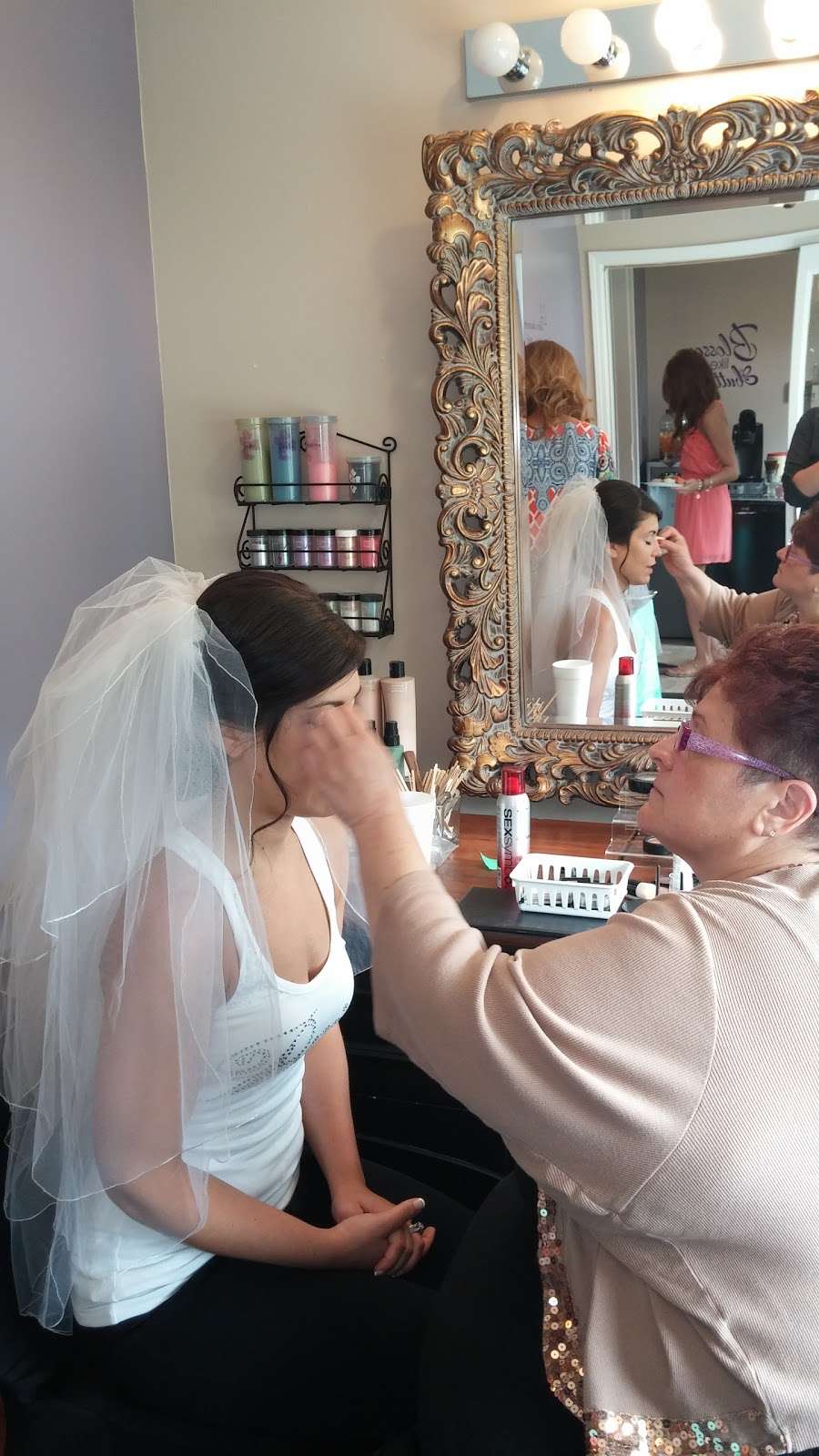 Clarices Creating Beautiful Looks | 30W024 Mayfair Ct, Warrenville, IL 60555 | Phone: (630) 690-2266