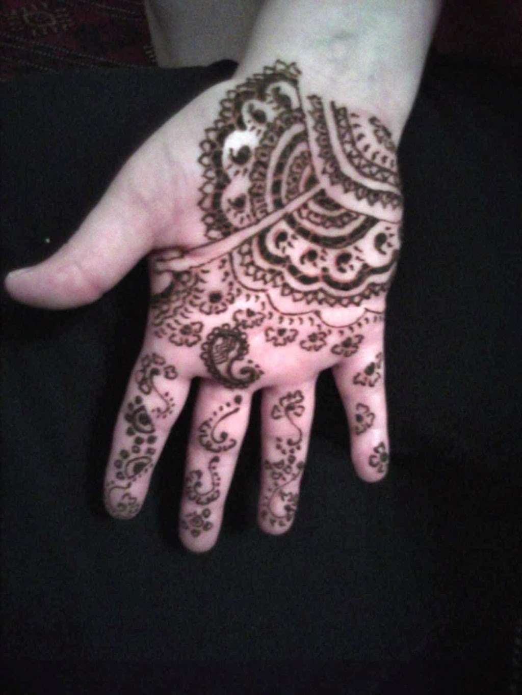 henna by amina | 535 Roosevelt Ave, Central Falls, RI 02863, USA | Phone: (270) 366-2152