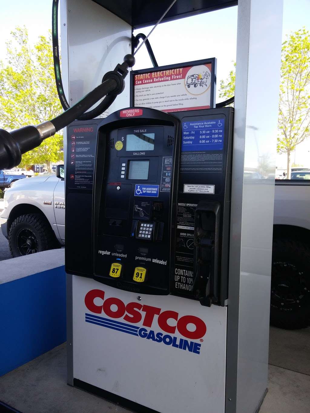 Costco Gasoline | 14555 Valley Center Dr, Victorville, CA 92395, USA | Phone: (760) 524-9904