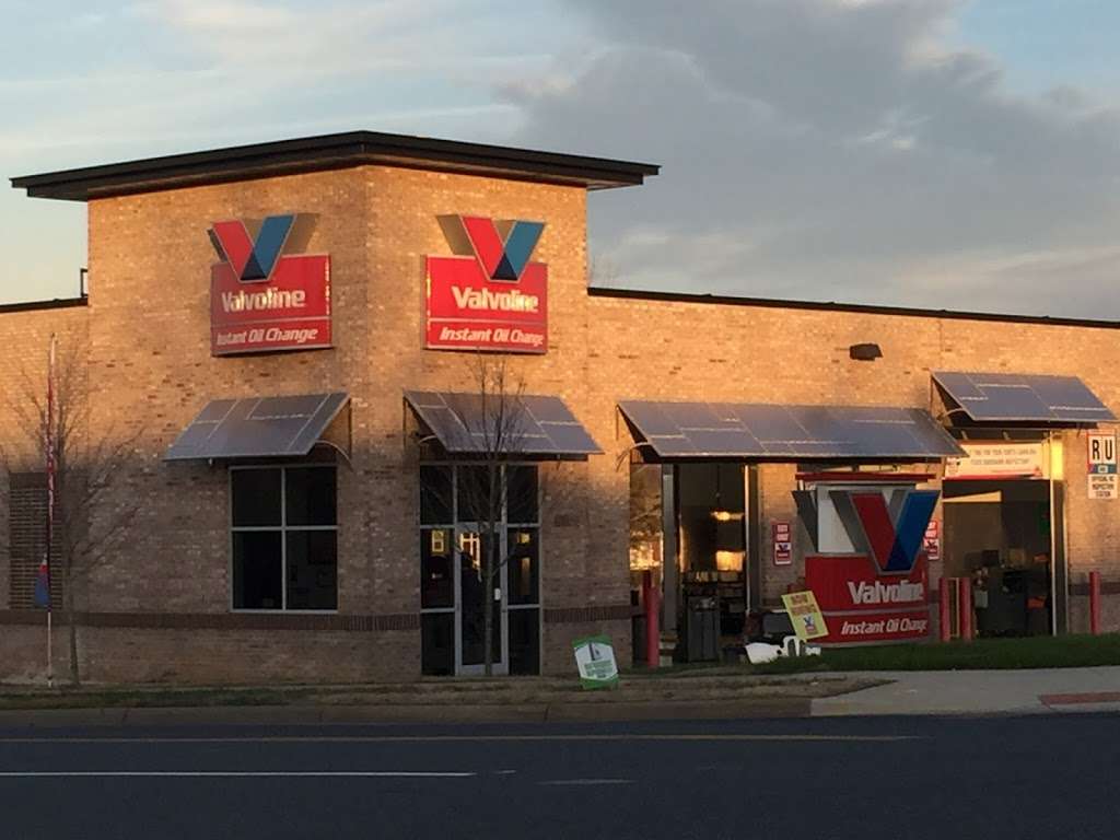 Valvoline Instant Oil Change | 8505 Pit Stop Ct NW, Concord, NC 28027, USA | Phone: (704) 910-1303