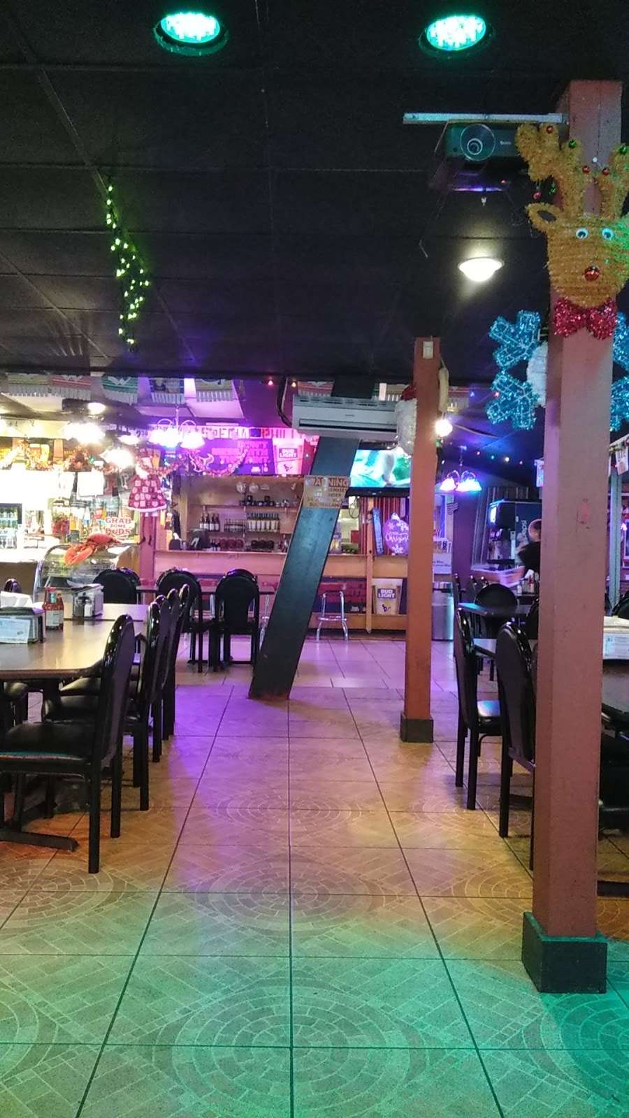 Fish Place | 925 Texas Ave, La Marque, TX 77568, USA | Phone: (409) 933-3000 Fish Place | 925 Texas Ave, La Marque, TX 77568, USA | Phone: (409) 933-3000