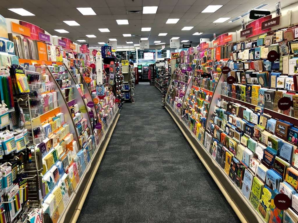 CVS | 1101 W Maple Ave, Mundelein, IL 60060 | Phone: (847) 949-2090