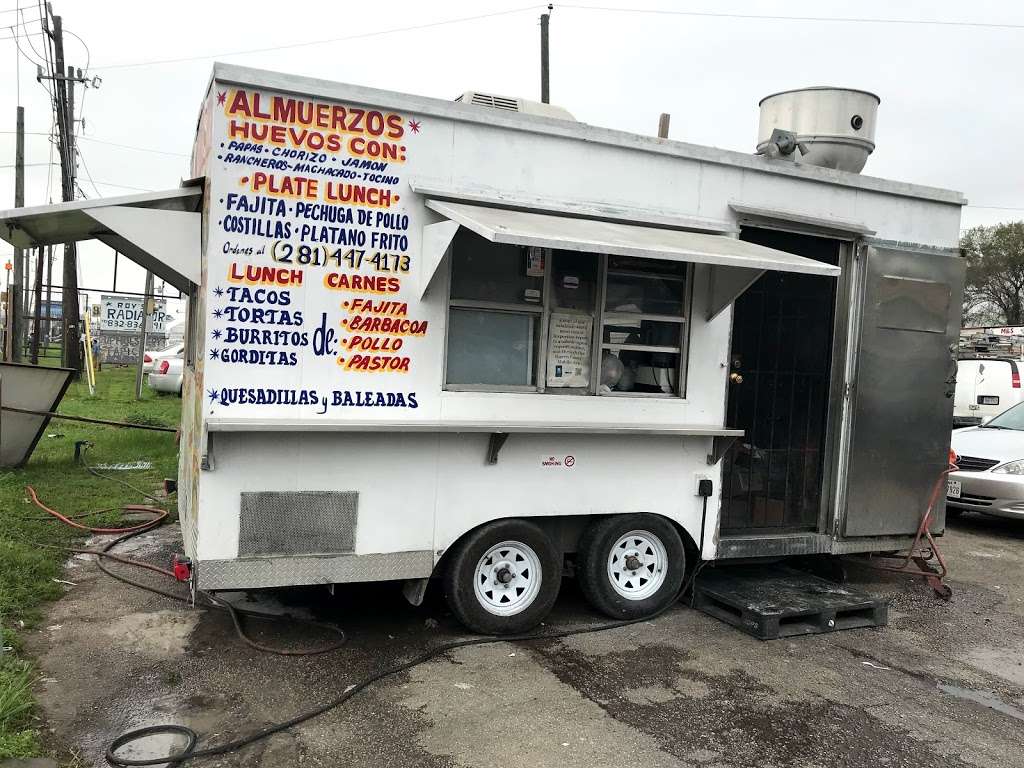 La sabrosita food truck | 9200 Airline Dr, Houston, TX 77037, USA | Phone: (281) 447-4173