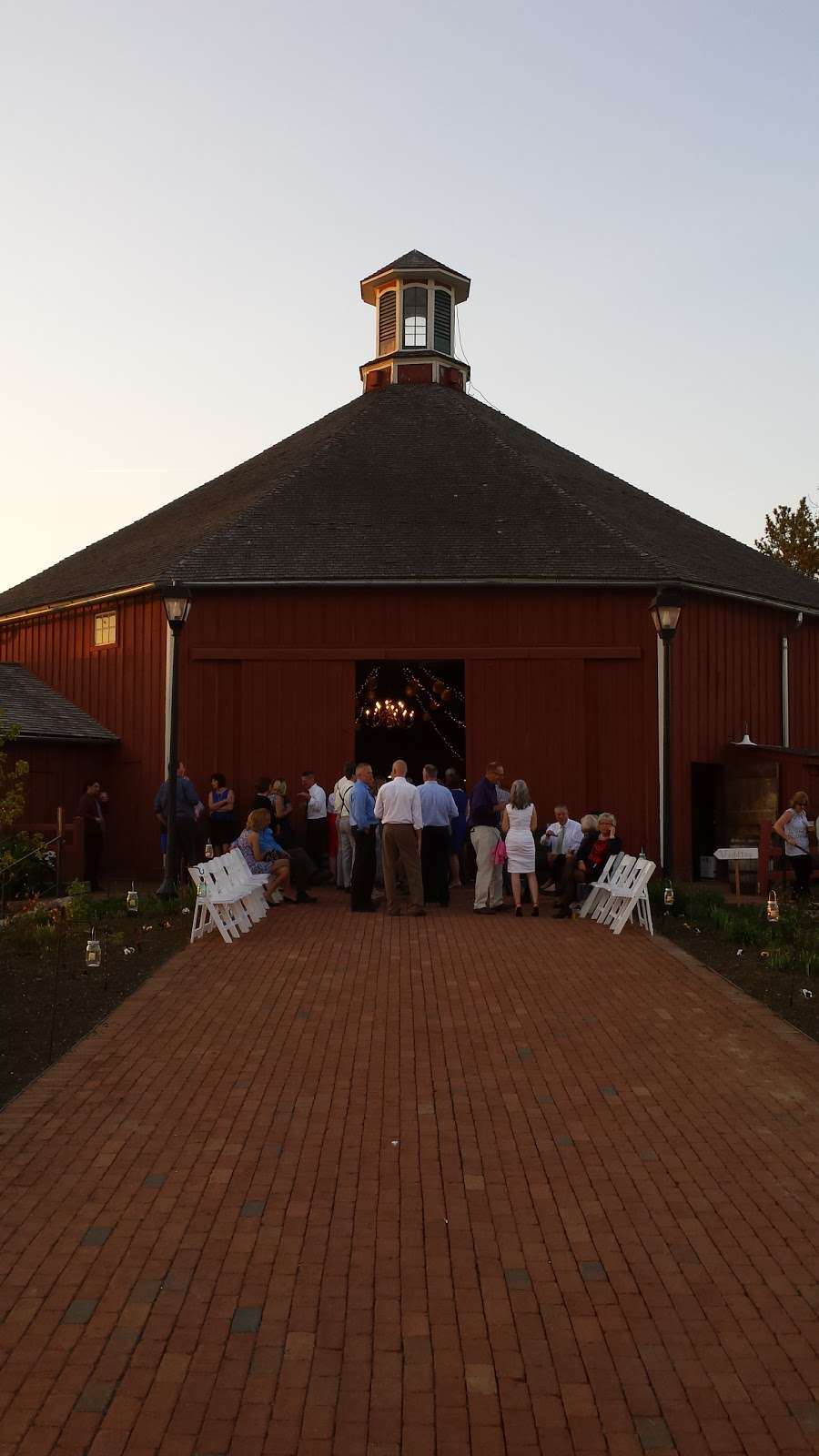 Clausing Barn Café at Old World Wisconsin | W372 S9727 WI-67, Eagle, WI 53119, USA | Phone: (262) 594-6301