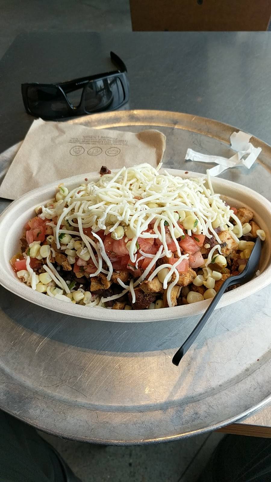 Chipotle Mexican Grill | 40 NJ-17, East Rutherford, NJ 07073, USA | Phone: (201) 549-5302