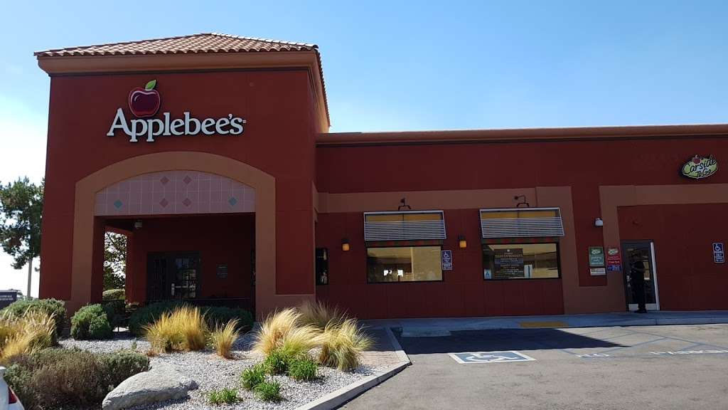 Applebees Grill + Bar | 4070 E Highland Ave, Highland, CA 92346, USA | Phone: (909) 425-9020