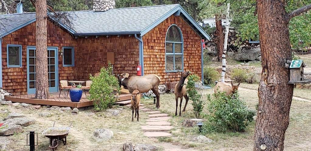 Romantic RiverSong Bed & Breakfast Inn | 1766 Lower Broadview Rd, Estes Park, CO 80517 | Phone: (970) 586-4666