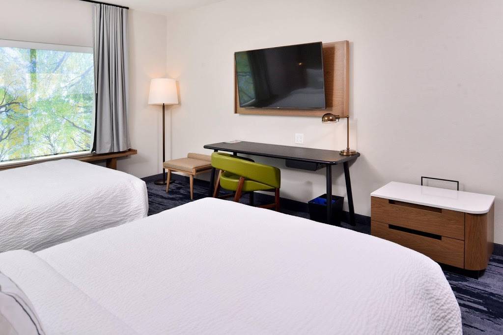 Fairfield Inn & Suites by Marriott Minneapolis Shakopee | 4600 12th Ave E, Shakopee, MN 55379, USA | Phone: (612) 248-1685