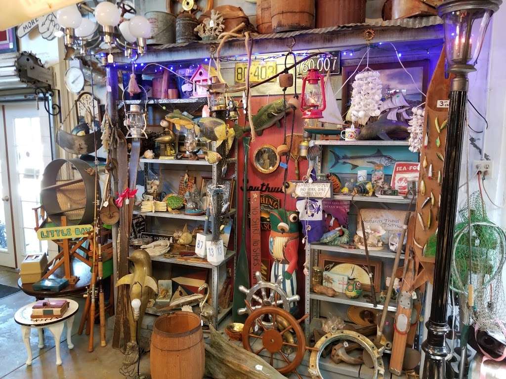 Time Bandits Antiques | 3113 N Orange Blossom Trail, Zellwood, FL 32798, United States | Phone: (321) 663-4046