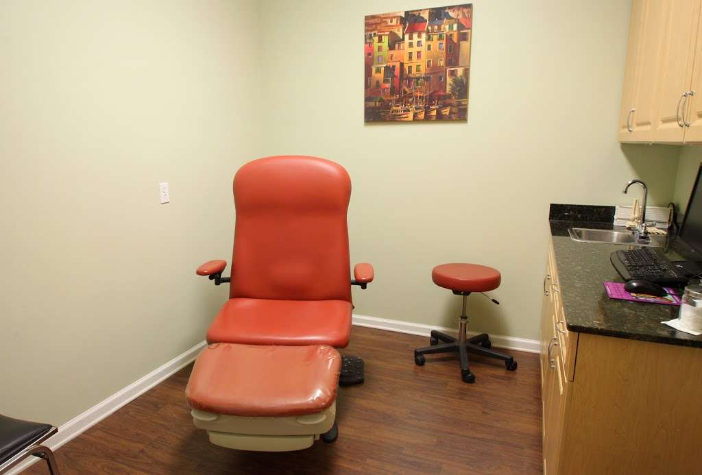 Dr. Lily Pan-Perkins | 221 Greenwich Cir, Jupiter, FL 33458, USA | Phone: (561) 799-9581