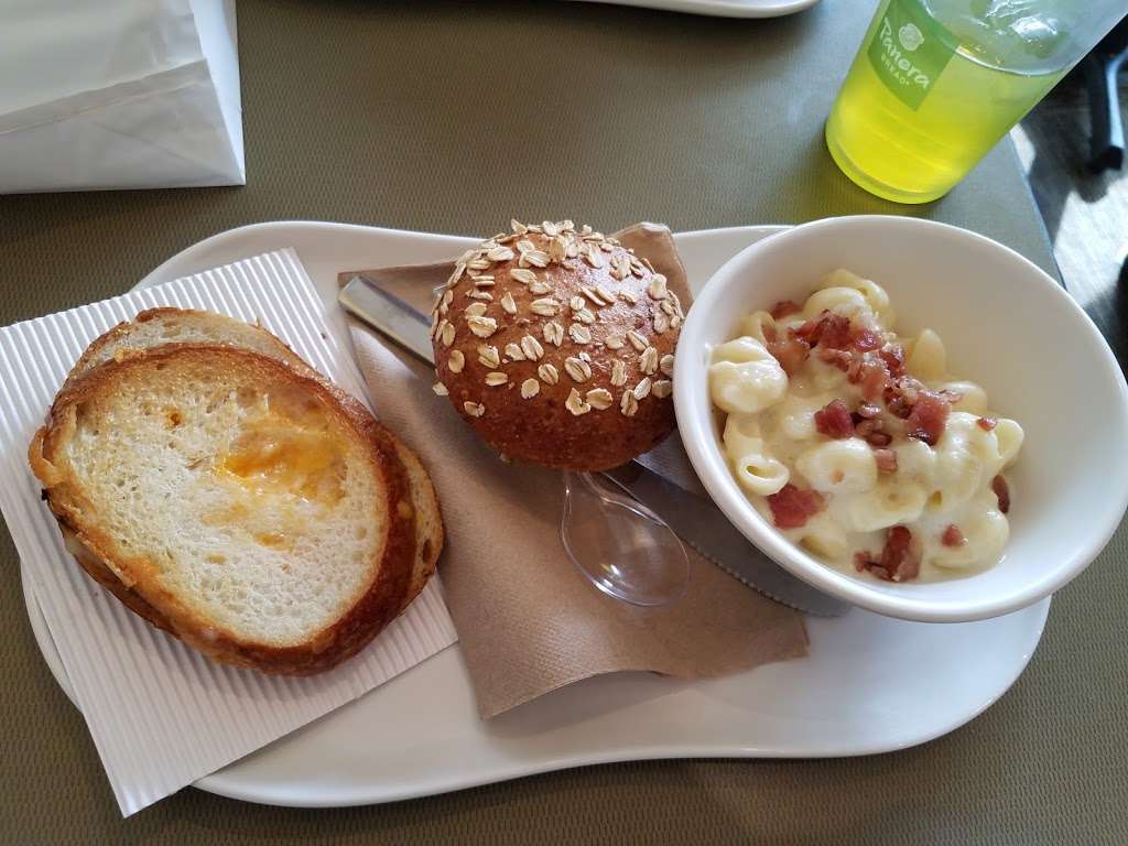 Panera Bread | 1811 Village West Pkwy, Kansas City, KS 66111, USA | Phone: (913) 334-3800