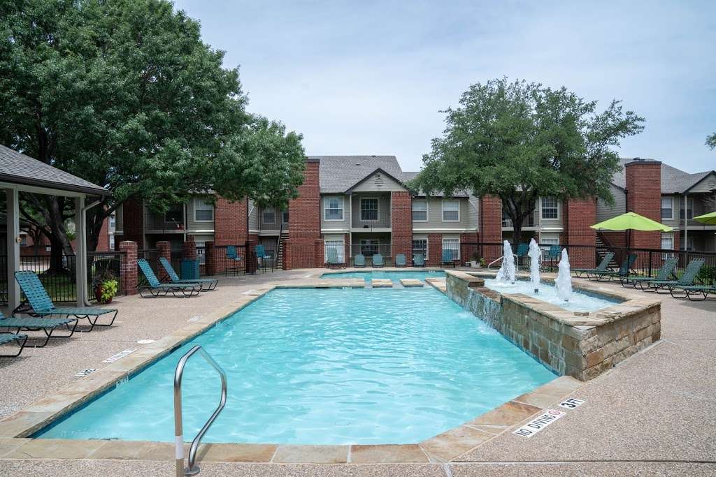 Cedar Glen Apartments | 6363 W Camp Wisdom Rd, Dallas, TX 75236, USA | Phone: (972) 780-4767