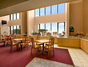 Days Inn San Bernardino-University Parkway | 2000 Ostrems Way, San Bernardino, CA 92407, USA | Phone: (909) 880-8425