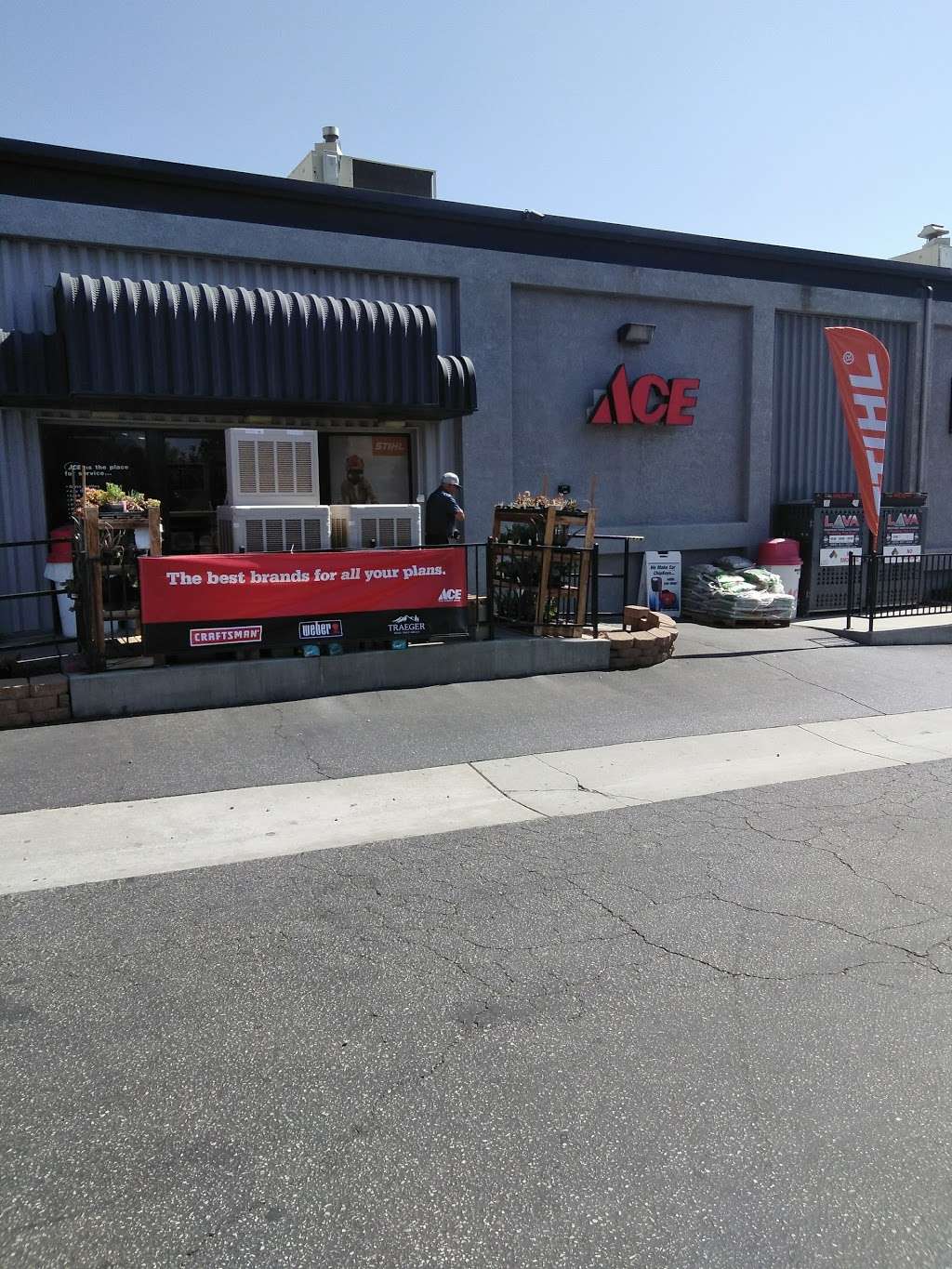 Crown Ace Hardware in 7351 Mission Boulevard, Jurupa Valley, CA 92509, USA