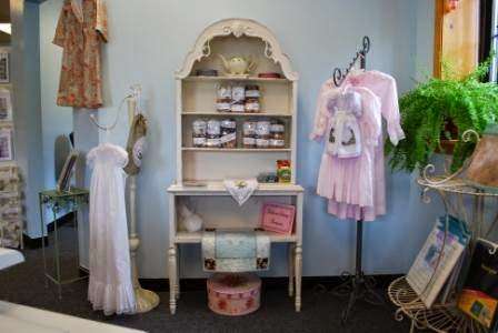 The Victorian Cupboard Sewing Studio | 401 Main St, Salem, NH 03079, USA | Phone: (603) 458-1320