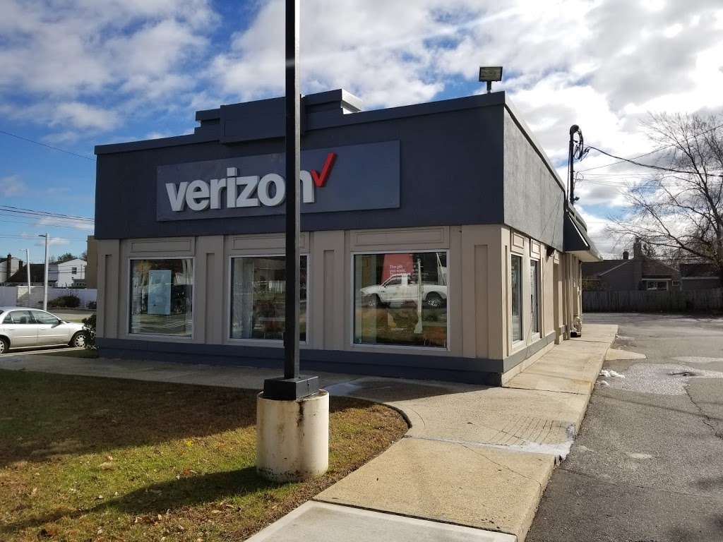 Verizon Authorized Retailer, TCC | 5002 Hempstead Turnpike, Farmingdale, NY 11735, USA | Phone: (516) 249-1331