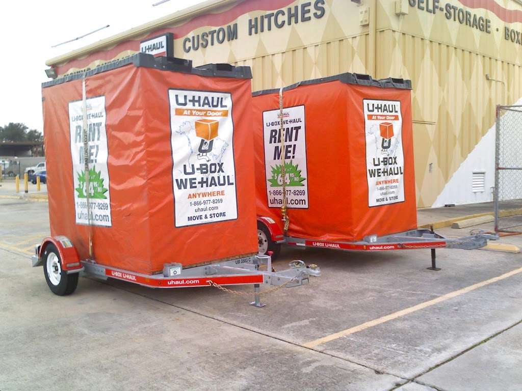 U-Haul Moving & Storage at West 34th St | 4825 W 34th St, Houston, TX 77092, USA | Phone: (713) 680-1964