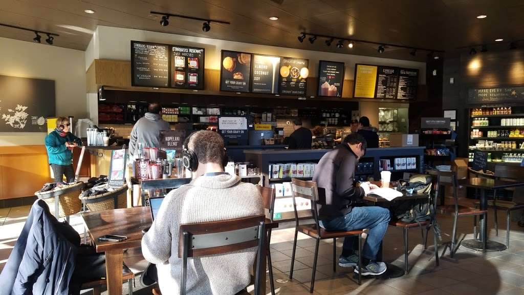 Starbucks | 309 Main St, Madison, NJ 07940, USA | Phone: (973) 410-0244