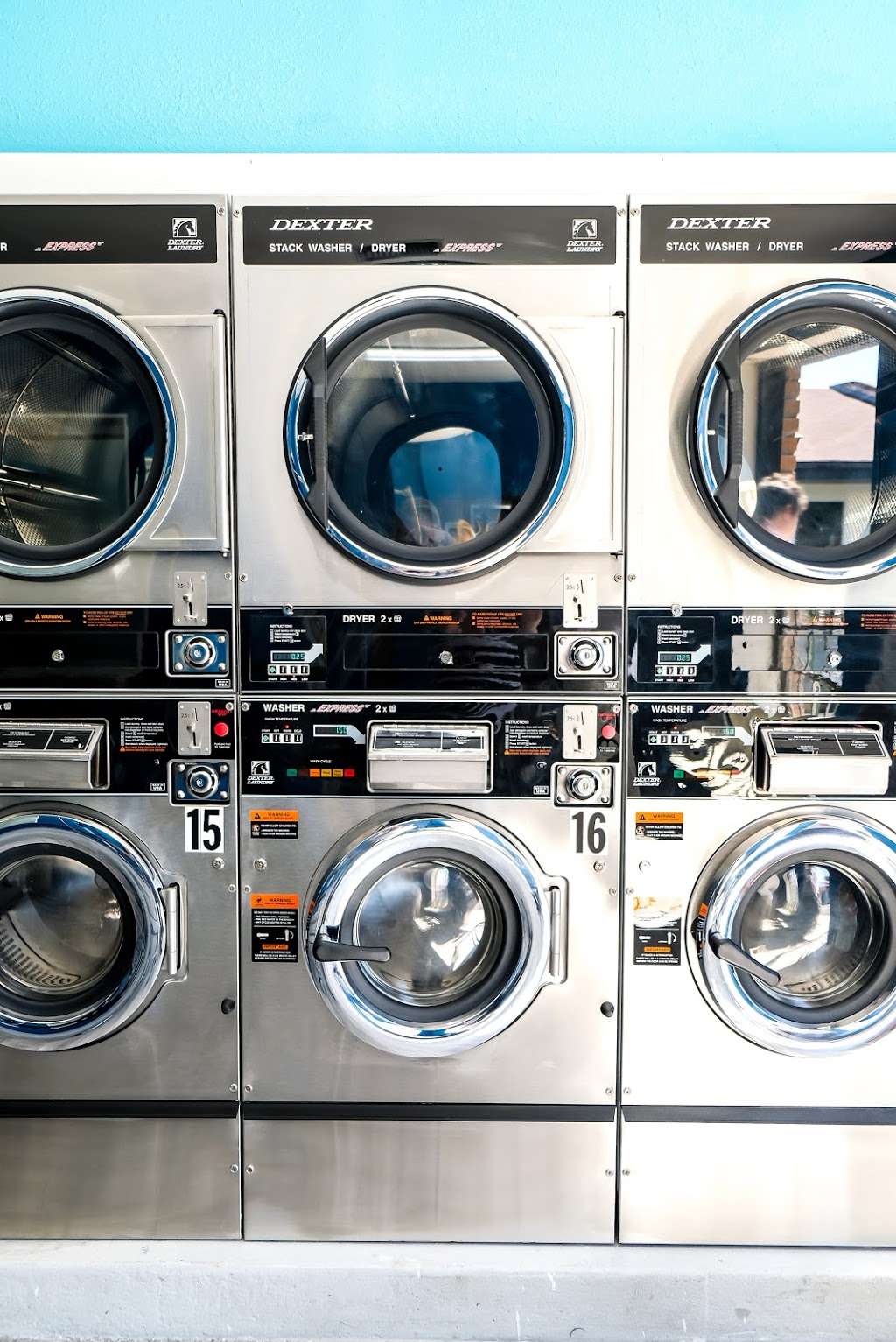 Ocala Express Laundry Center | 5201 E Silver Springs Blvd, Silver Springs, FL 34488 | Phone: (352) 236-6987